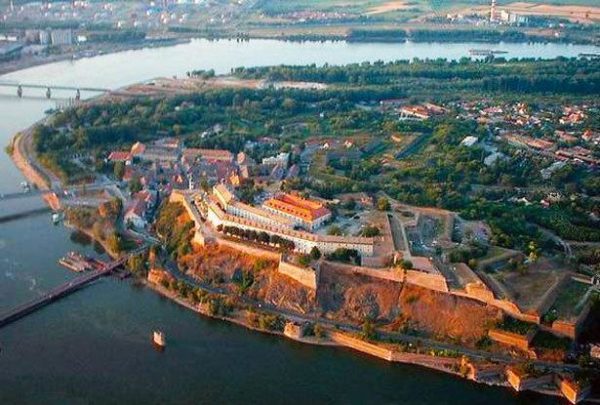 крепость Петроварадин